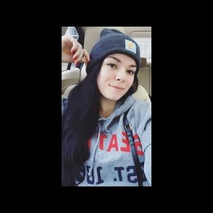 Meet your Posher, Haley